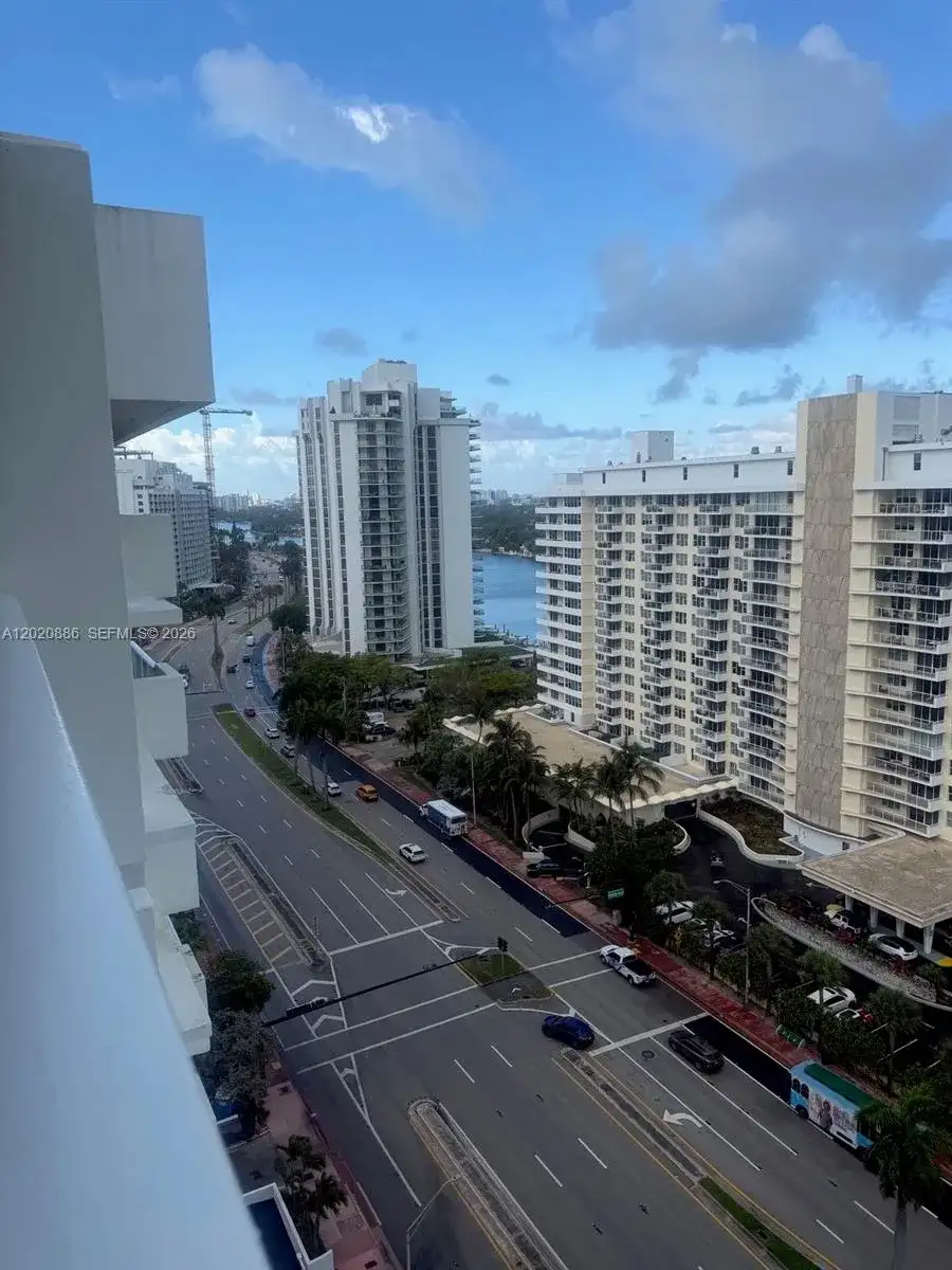 5601 Collins Ave # 1718, Miami Beach FL 33140 photo 5