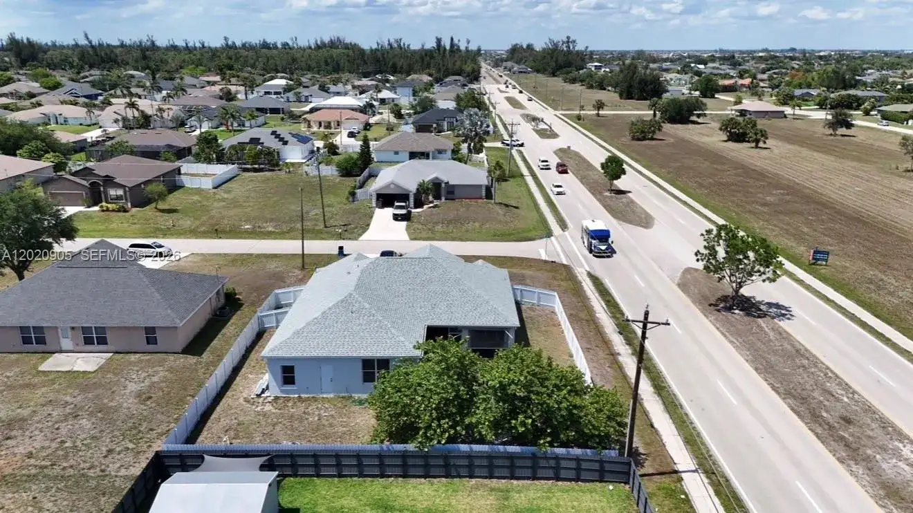1602 SW 14th St, Cape Coral FL 33991 photo 3