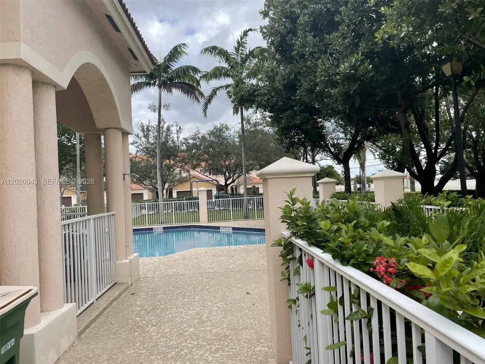 8835 S Isles Cir # 8835, Tamarac FL 33321 photo 5