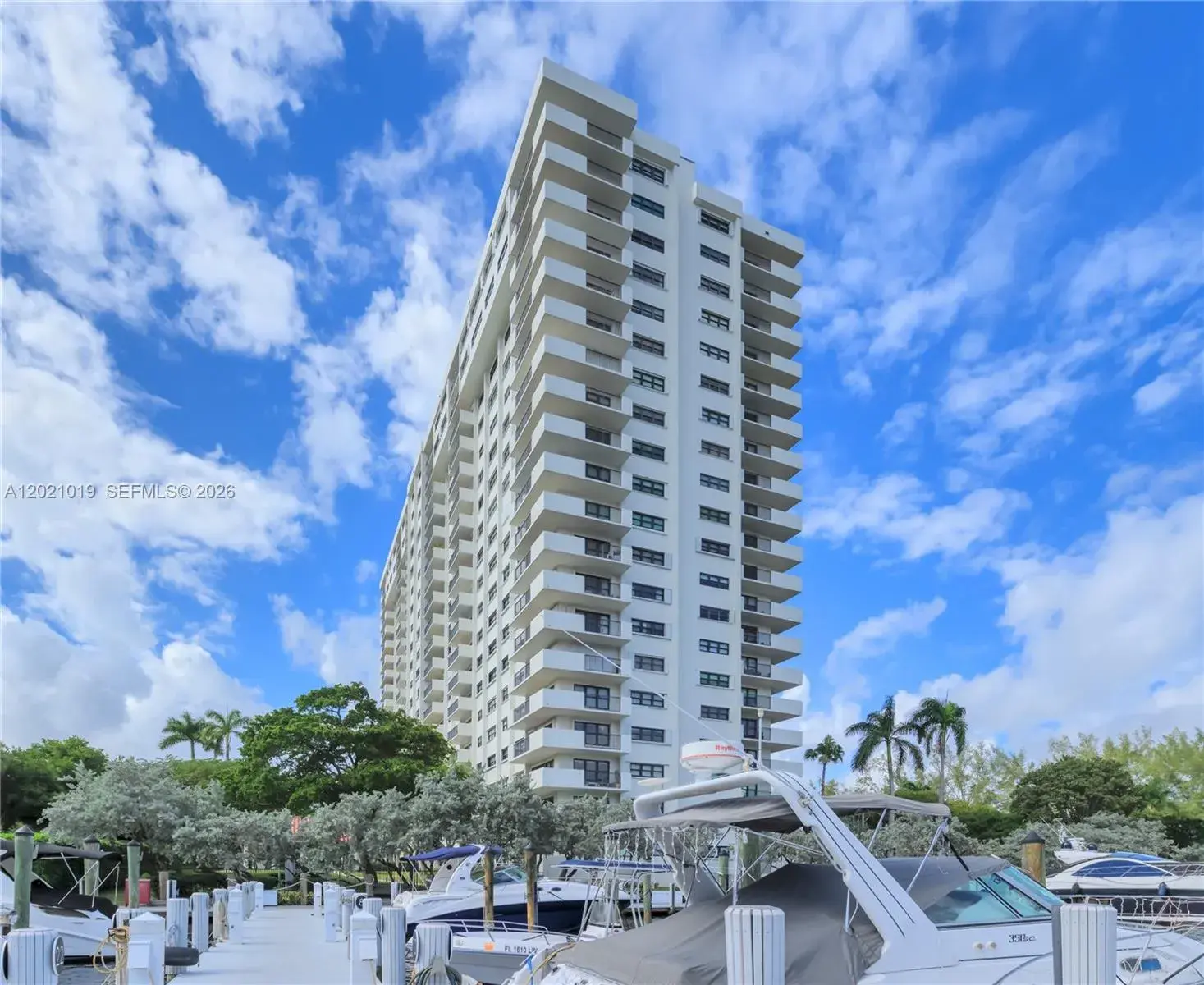 3200 N Port Royale Dr N # 2103, Fort Lauderdale FL 33308