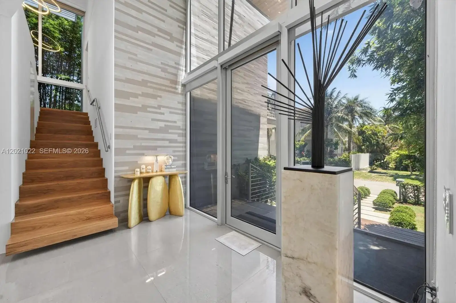 625 Curtiswood Dr, Key Biscayne FL 33149 photo 4