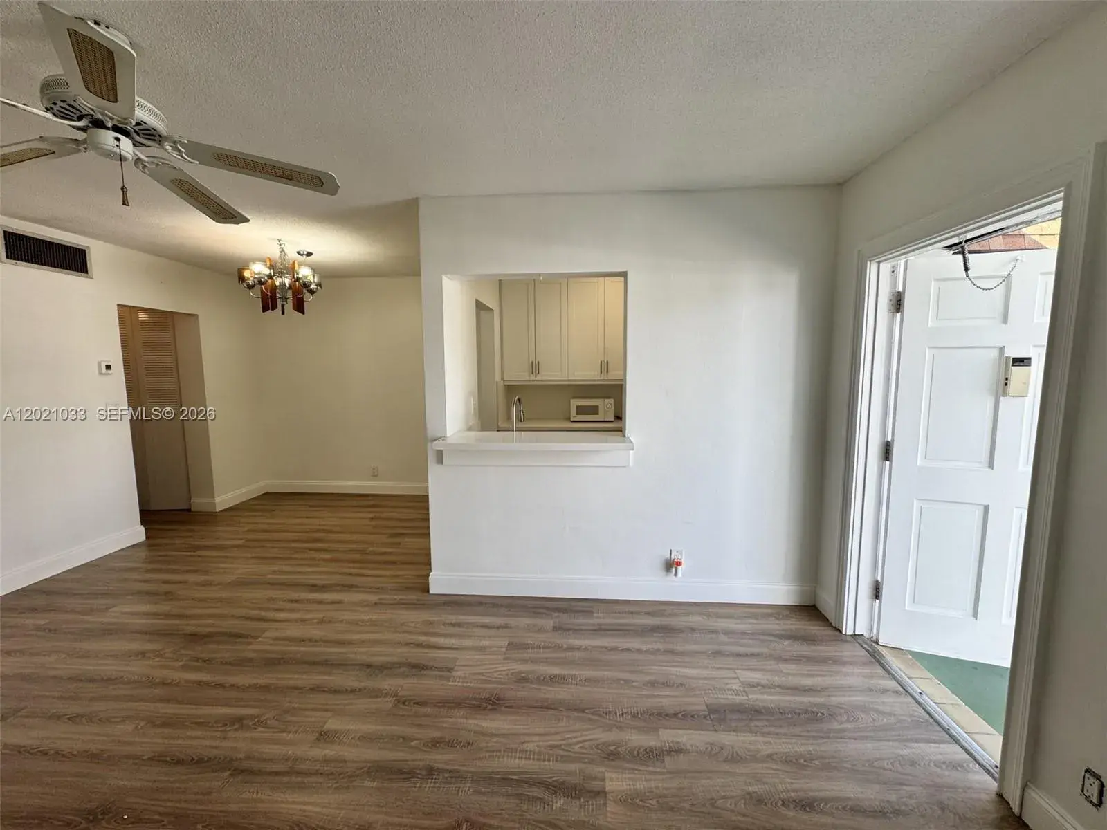 2219 Polk St # 4B, Hollywood FL 33020