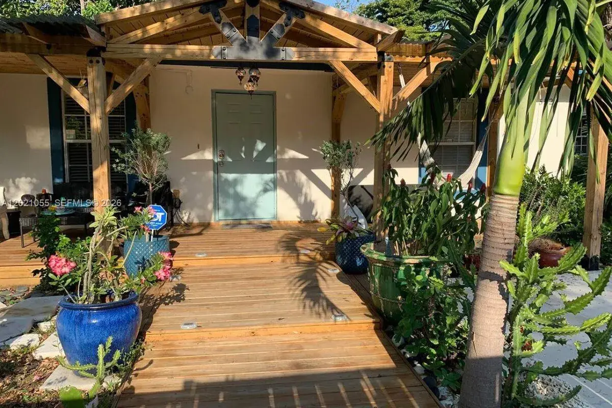 5529 NW 4th Ave # 2, Miami FL 33127