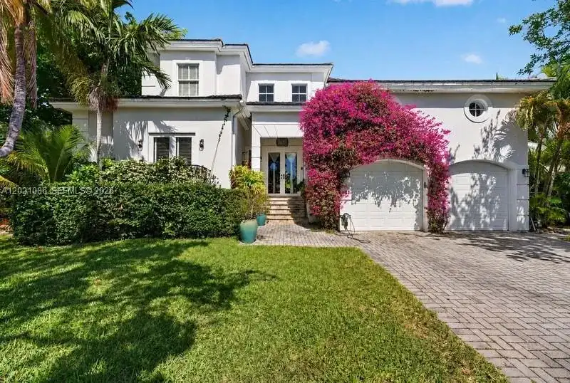442 Ridgewood Rd, Key Biscayne FL 33149