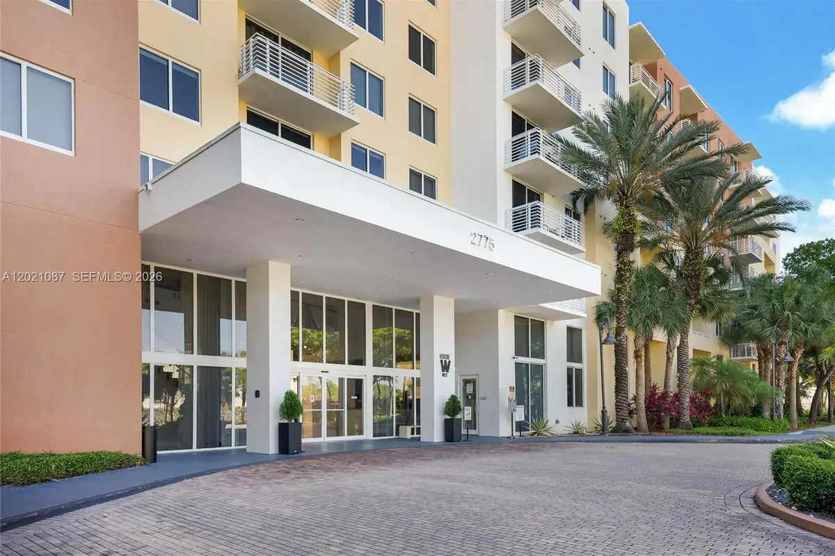 2775 NE 187th St # 528, Aventura FL 33180