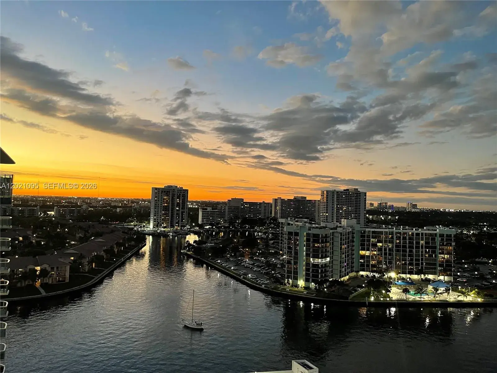 3800 S Ocean Dr # 1725, Hollywood FL 33019