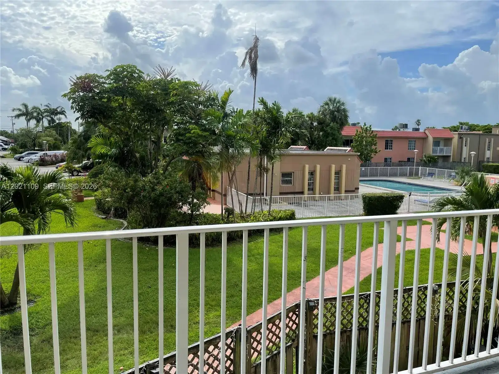 4920 NW 79th Ave # 212, Doral FL 33166