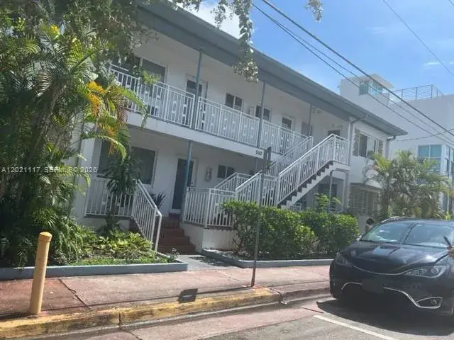 1 bedroom 1 bath Residential for sale at 500 77th St # 2, Miami Beach FL 33141