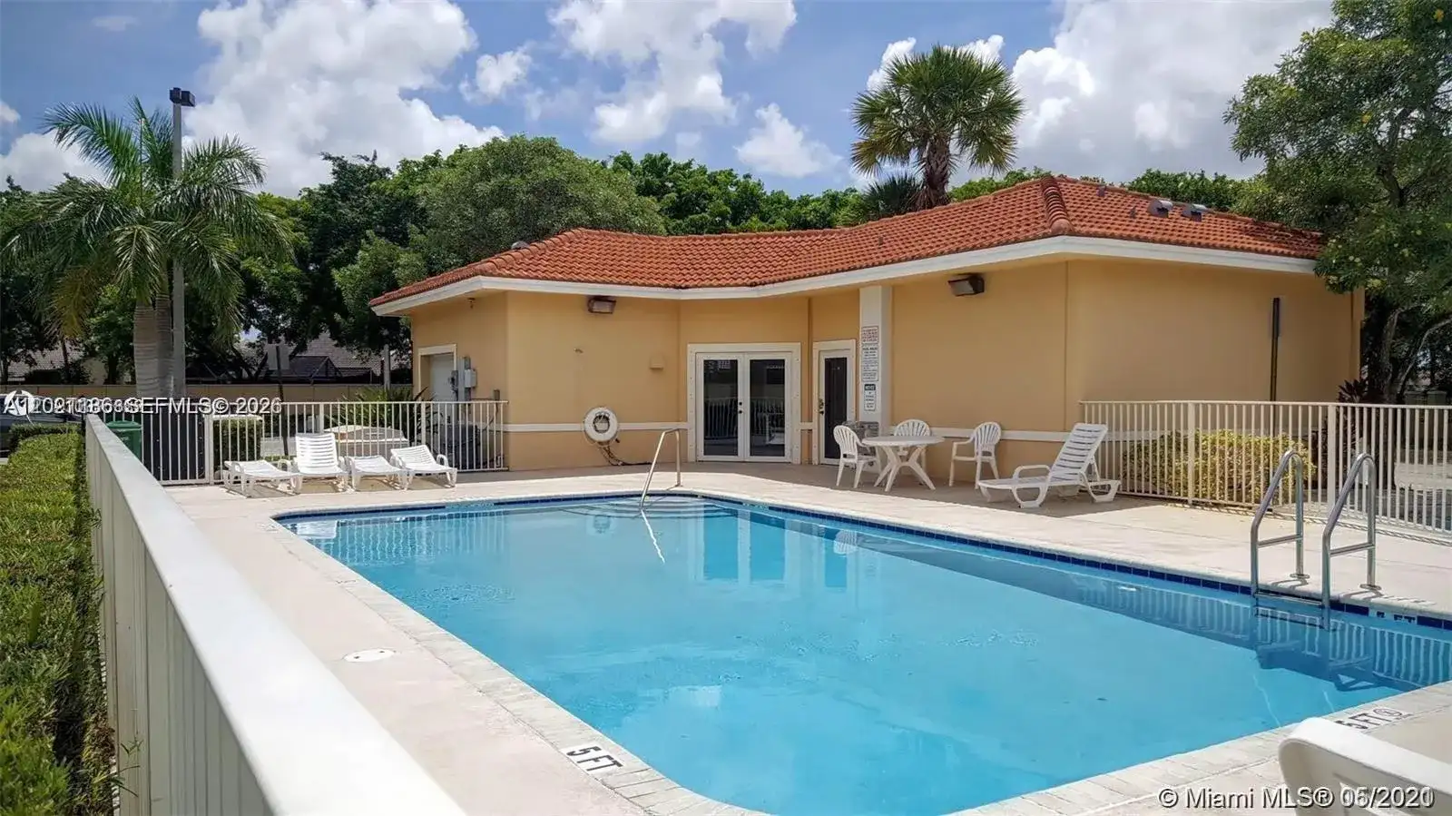 9909 Westwood Dr # 1, Tamarac FL 33321 photo 2