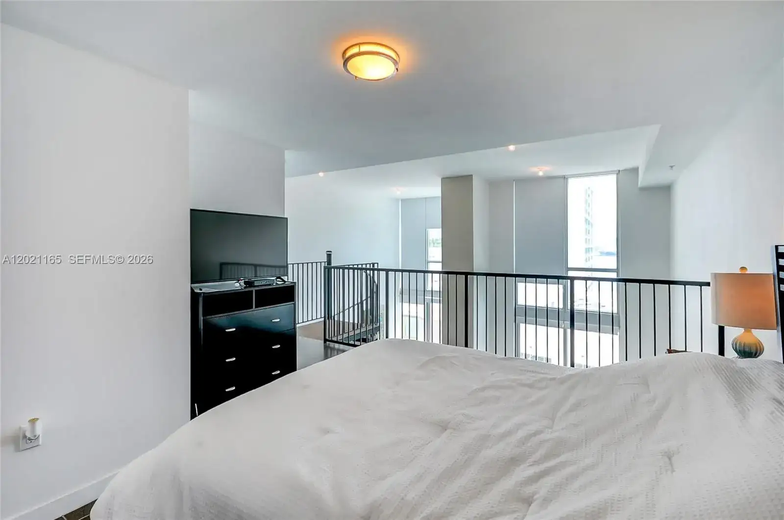300 S Biscayne Bluv # 1022, Miami FL 33131 photo 5