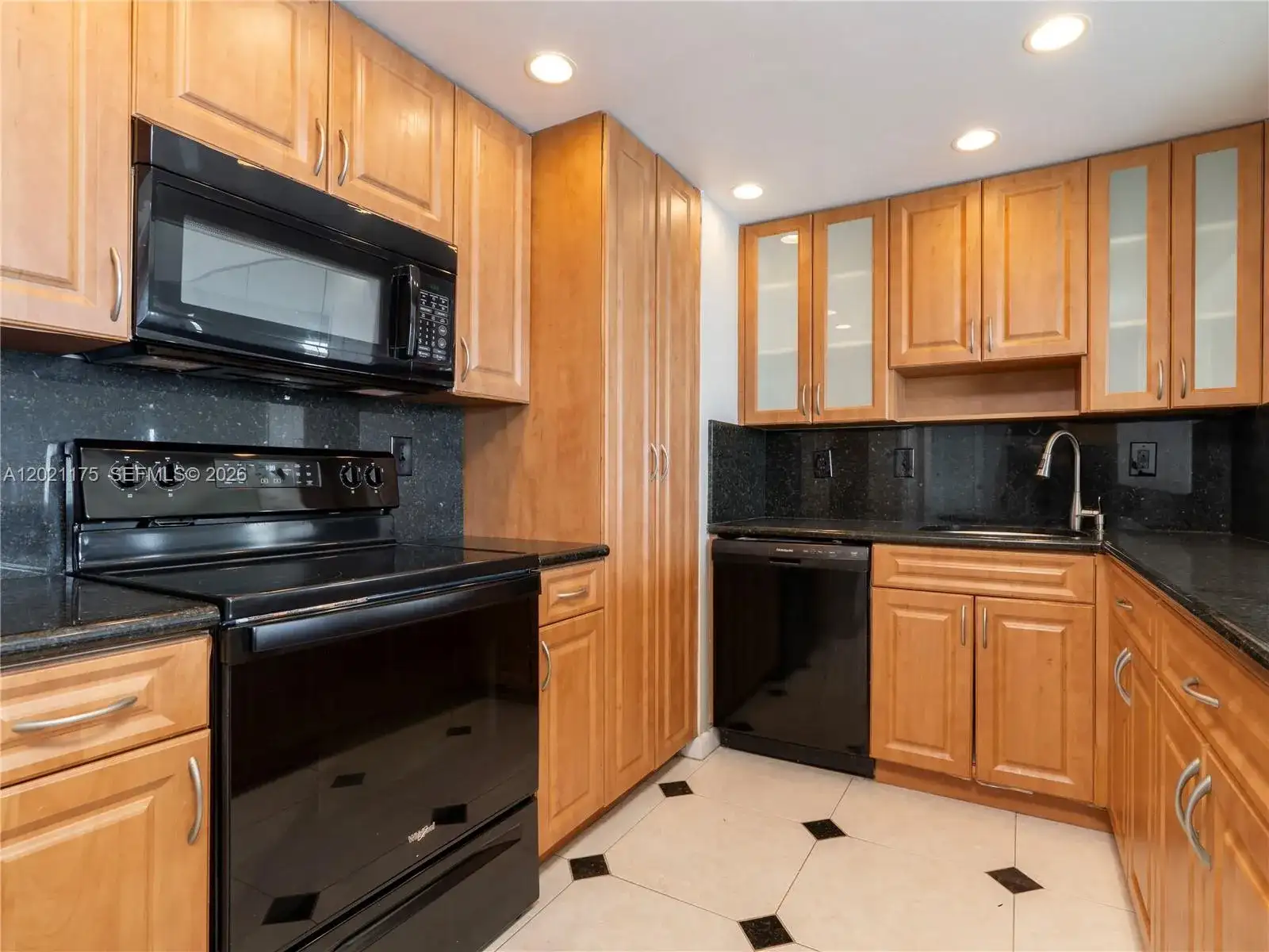 11111 Biscayne Blvd # 912, Miami FL 33181 photo 3