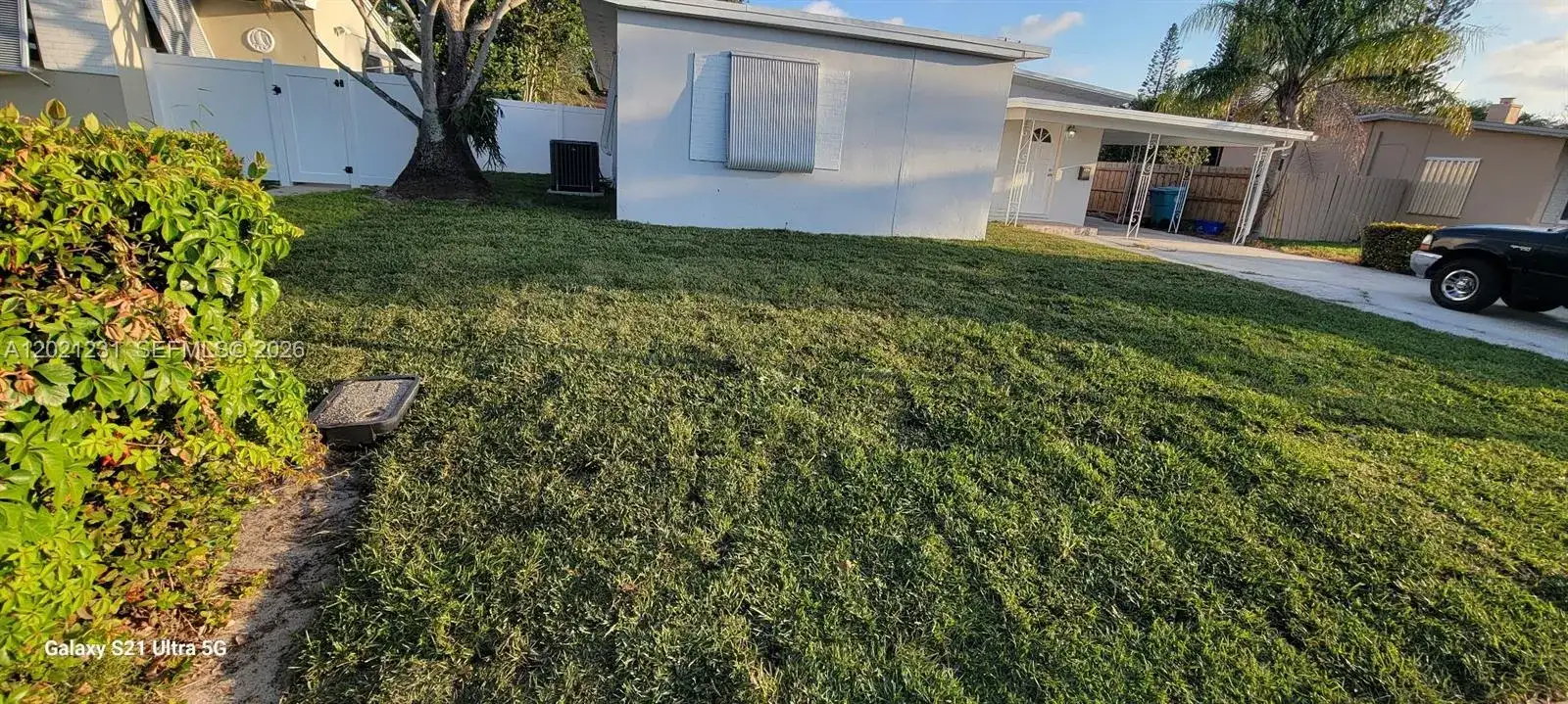 142 SE 4th ave, Boynton Beach FL 33435 photo 2