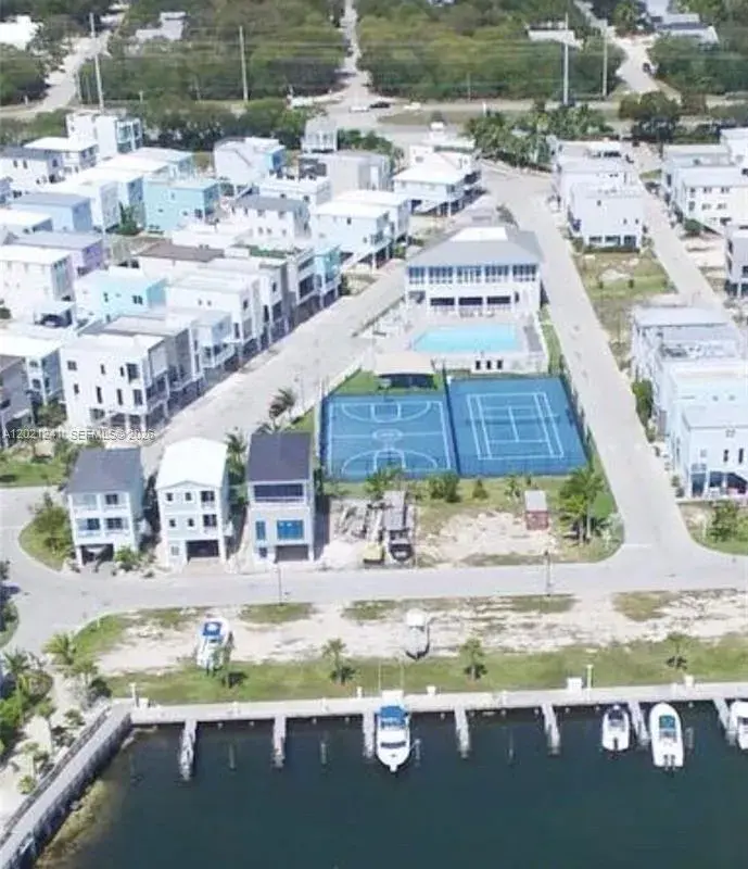 94825 Overseas Hwy 116, Key Largo FL 33037