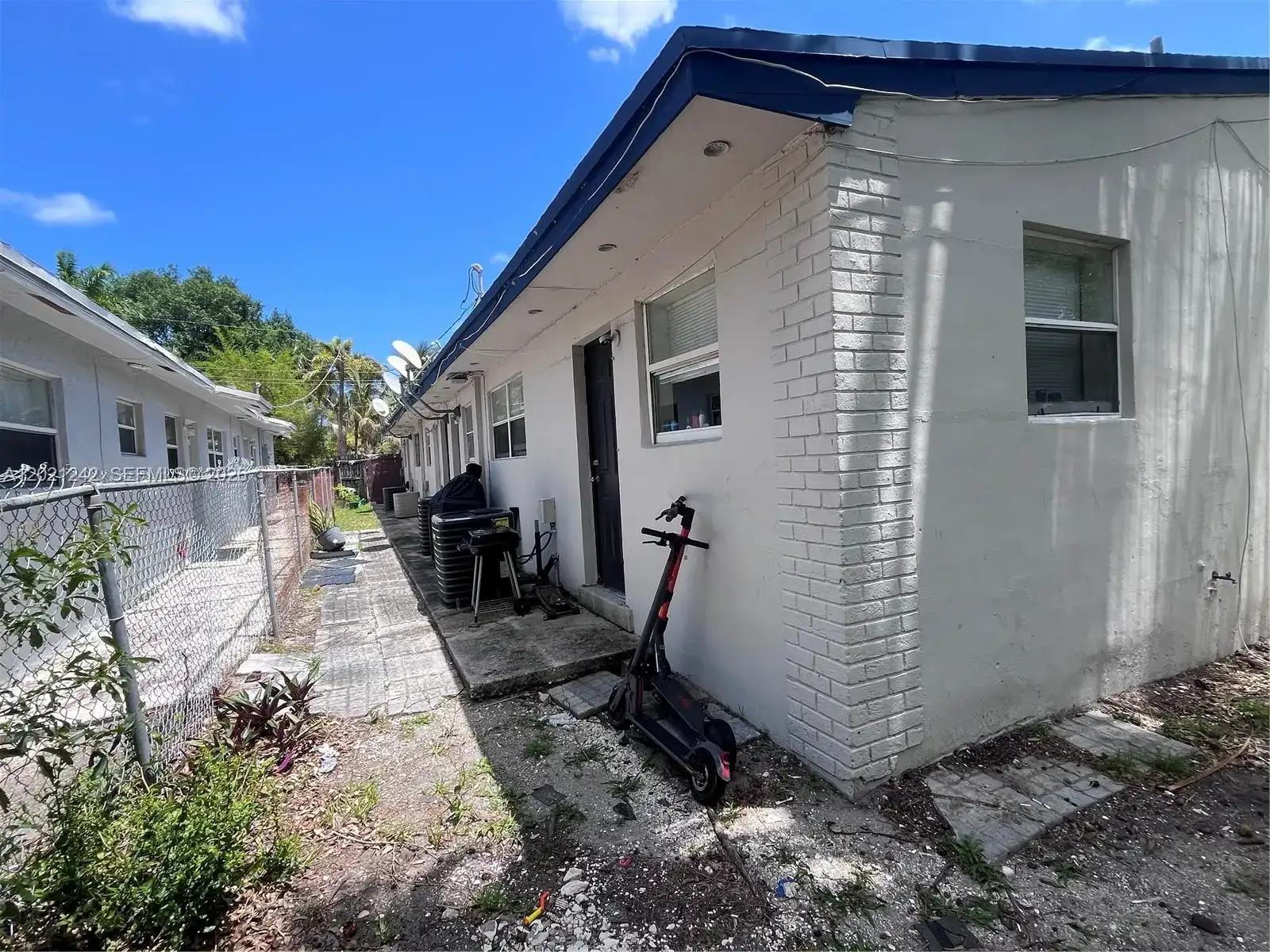 109 NW 14th Way # 4, Dania Beach FL 33004 photo 3