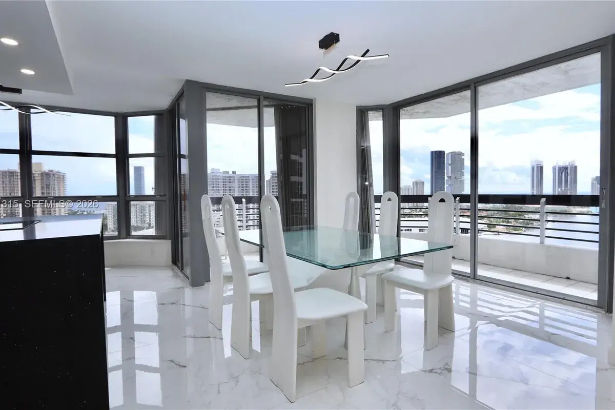 3530 Mystic Pointe Dr # 2510, Aventura FL 33180