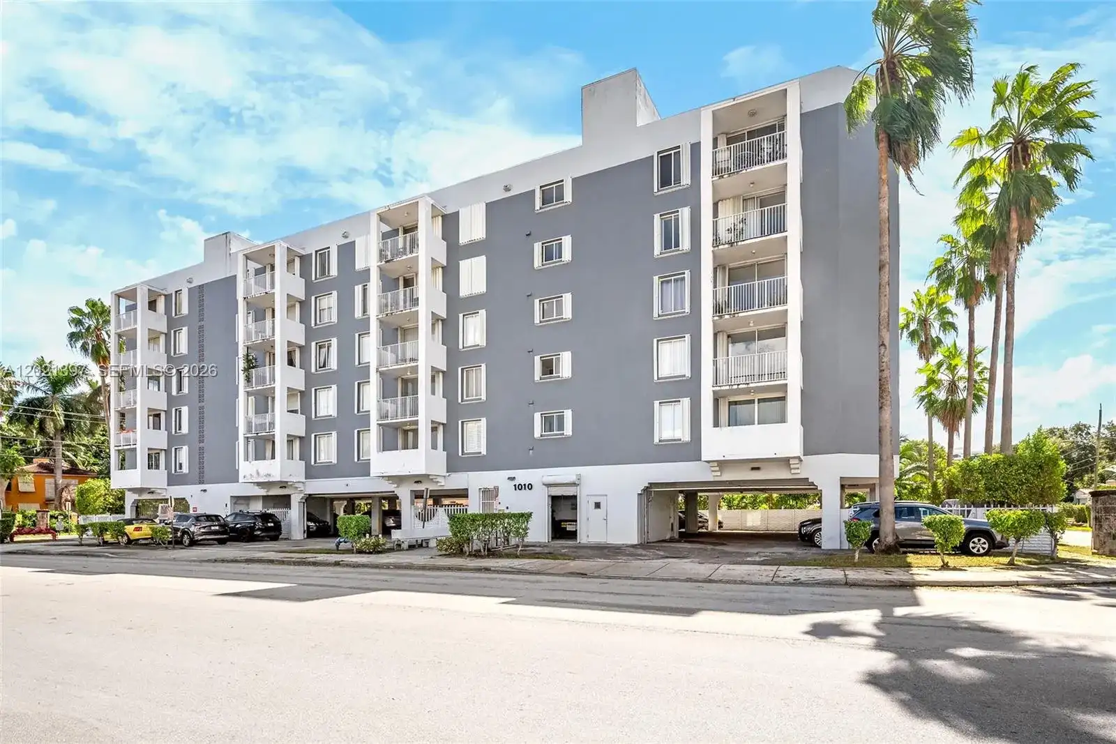 1010 NW 11th St # 507, Miami FL 33136 photo 3