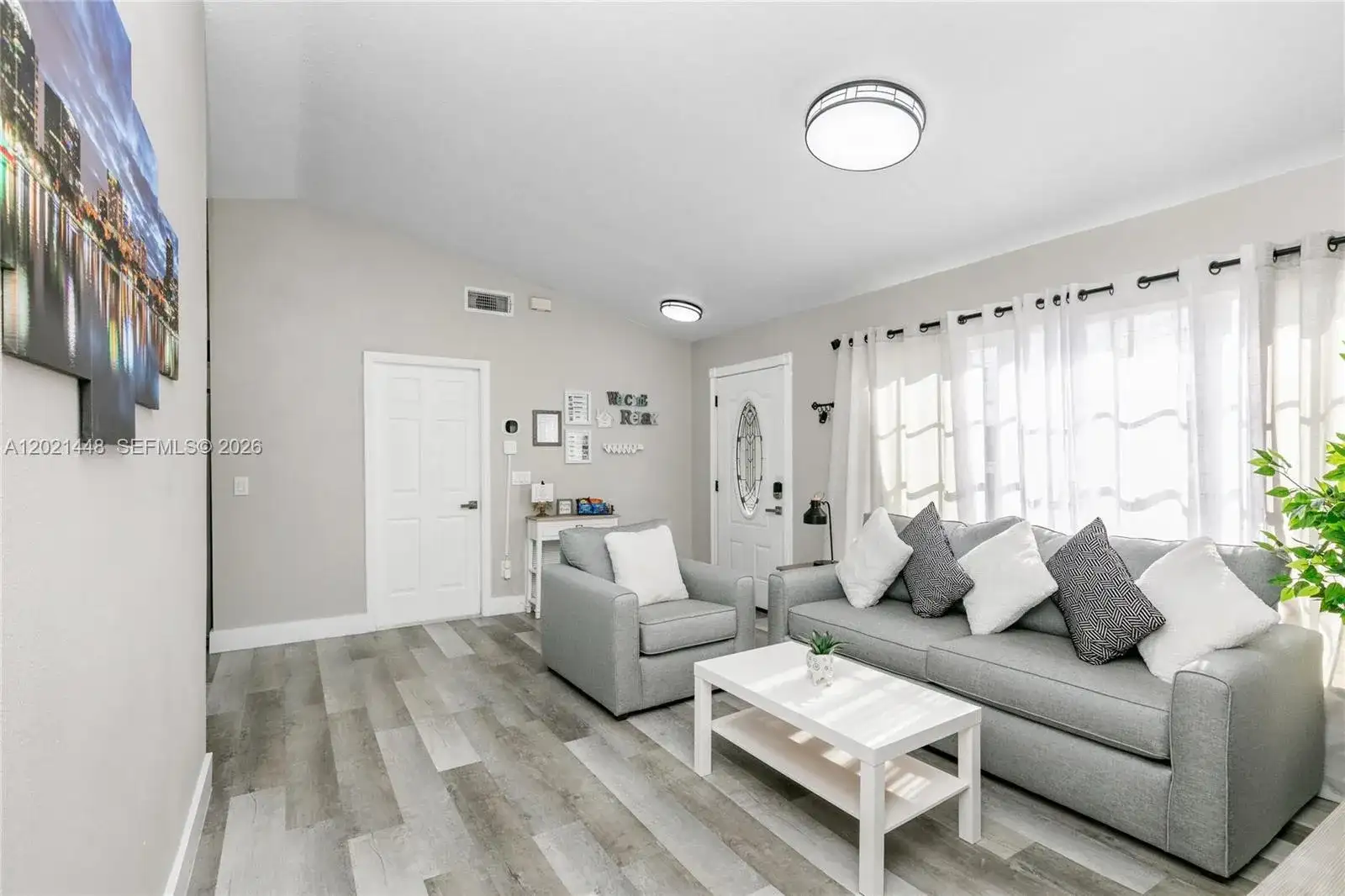 5608 Mandarin, Davenport FL 33986 photo 2