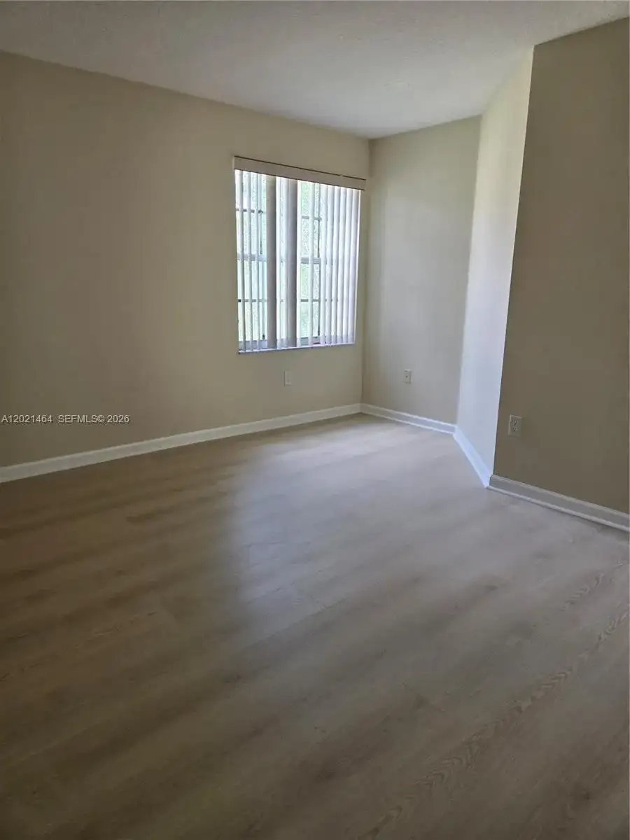 2221 Sloane Pl, Wellington FL 33414 photo 3