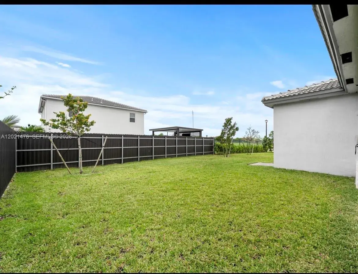 14884 SW 162nd St, Miami FL 33187