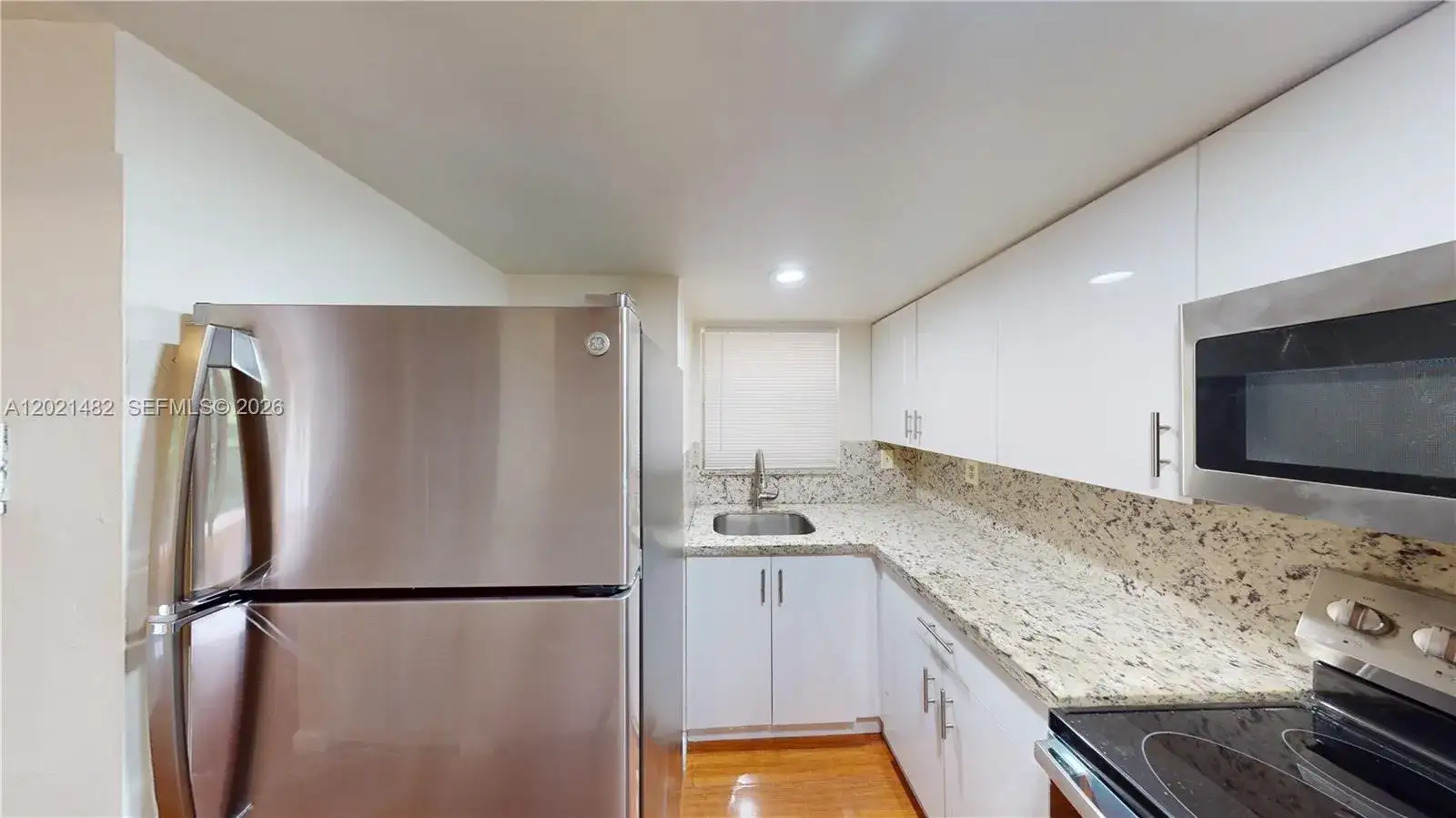 8860 Fontainebleau Blvd # 405, Miami FL 33172 photo 5