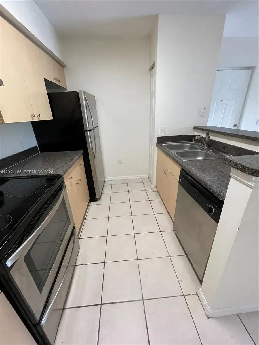 4081 San Marino Blvd # 206, West Palm Beach FL 33409 photo 2