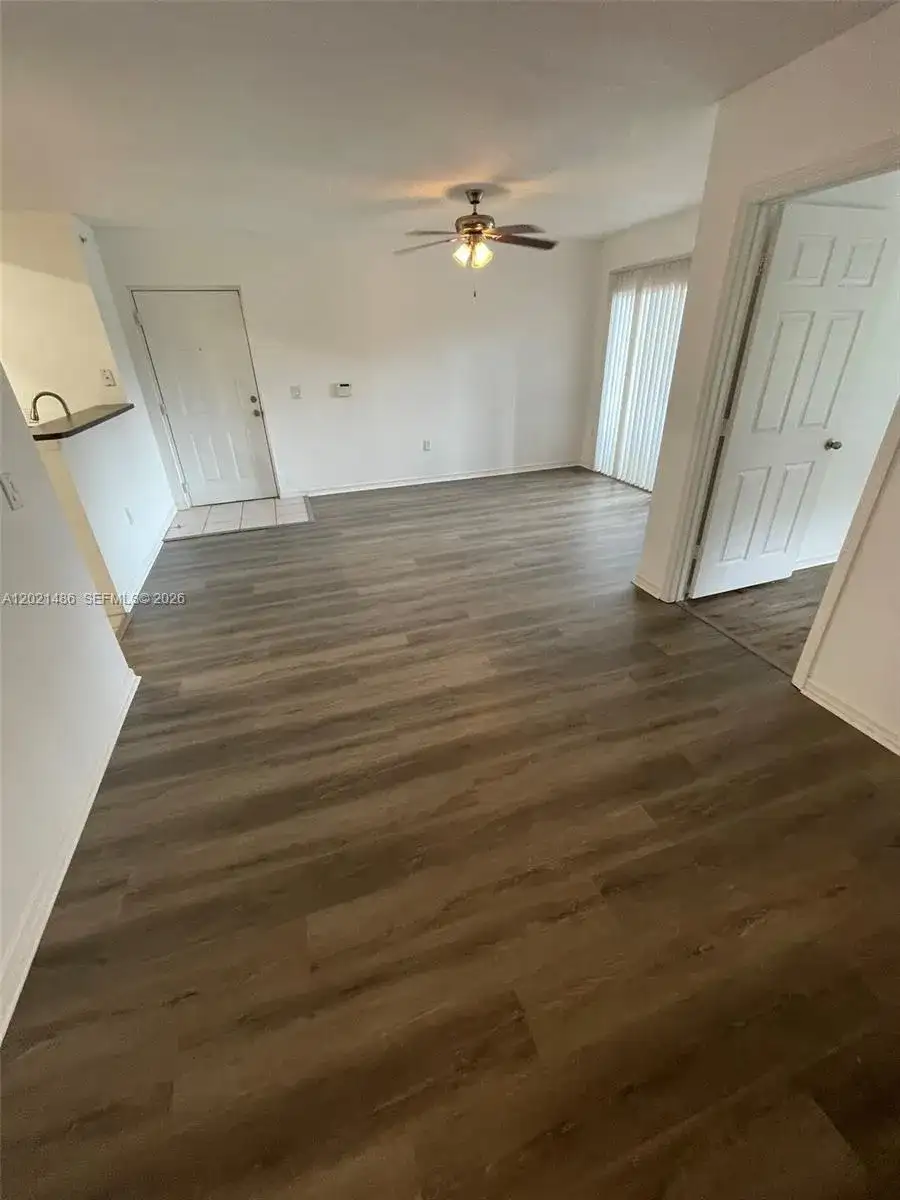 4081 San Marino Blvd # 206, West Palm Beach FL 33409 photo 3