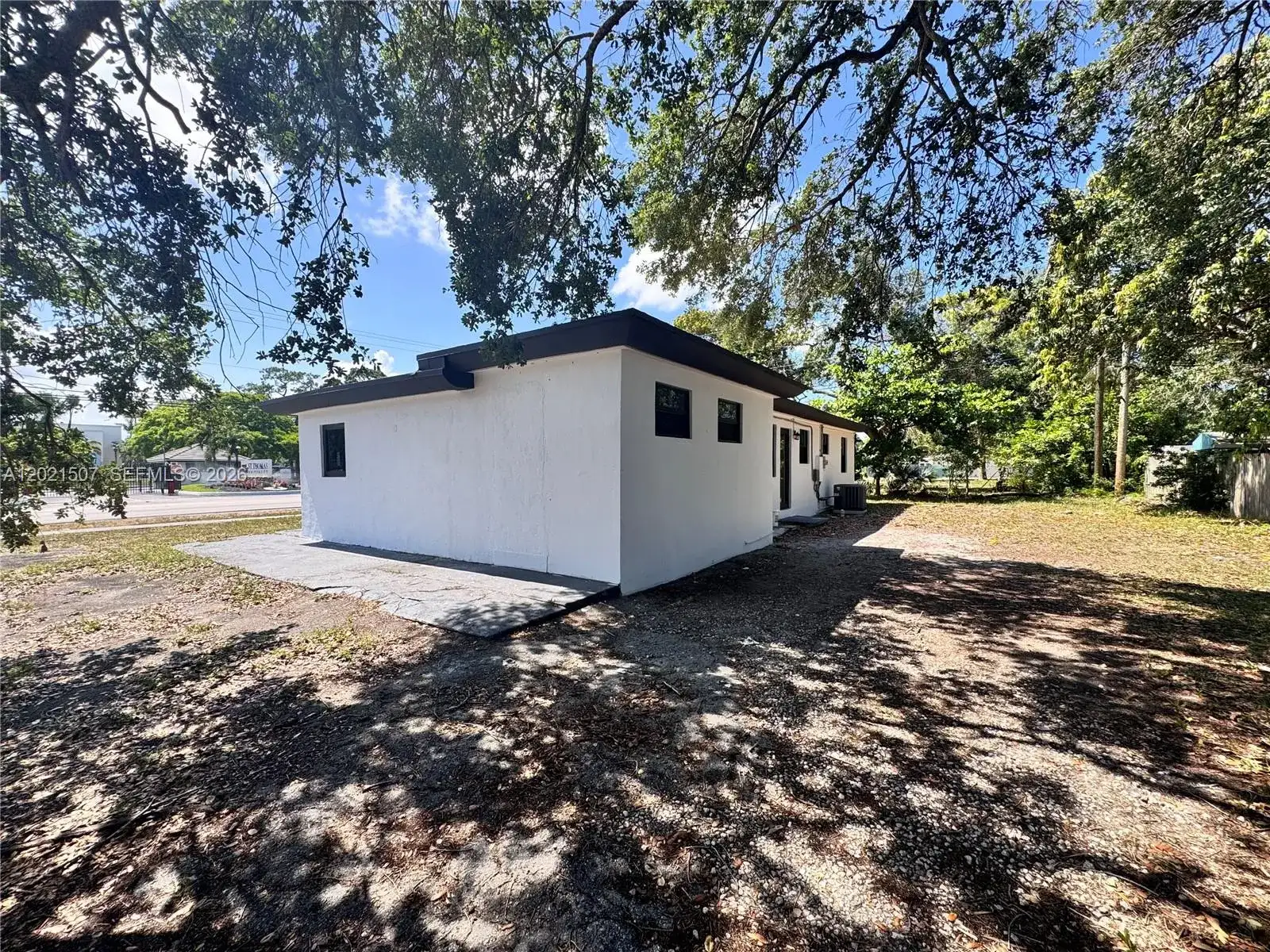 16301 NW 32nd Ave, Miami Gardens FL 33054 photo 4