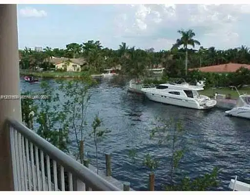 2408 NE 135th St # 2408, North Miami FL 33181 photo 2