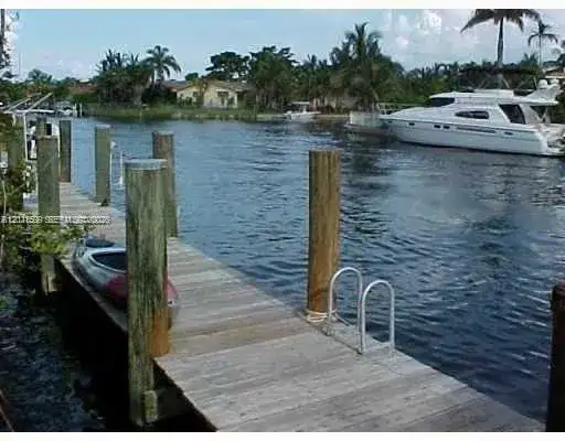 2408 NE 135th St # 2408, North Miami FL 33181 photo 3
