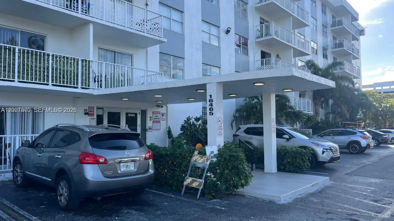 16465 NE 22nd Ave # 405, North Miami Beach FL 33160 photo 4