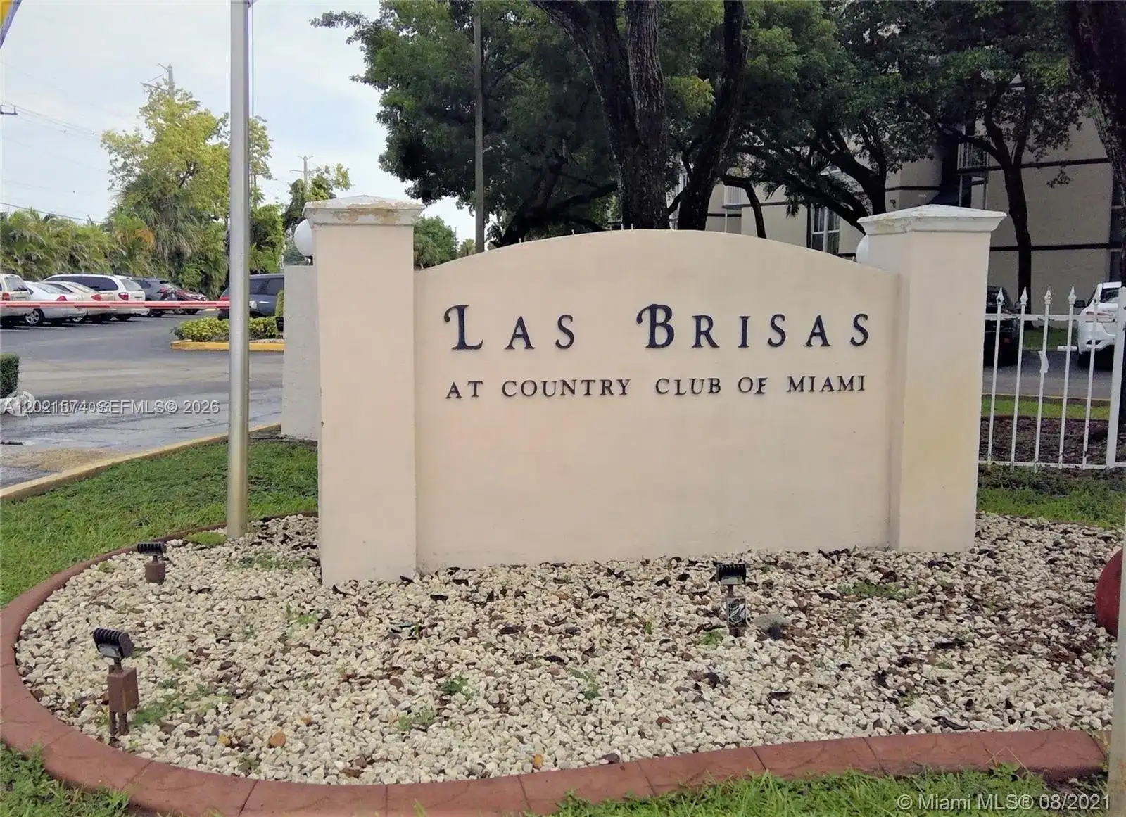 7075 NW 186th St # C207, Hialeah FL 33015