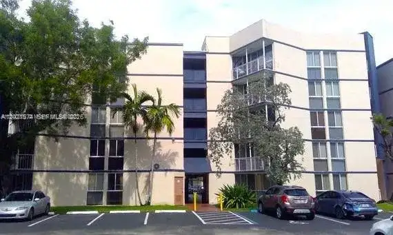 7075 NW 186th St # C207, Hialeah FL 33015 photo 2