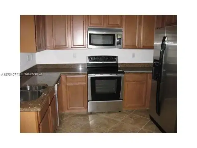 21205 NW 14th Pl # 19, Miami Gardens FL 33169 photo 3