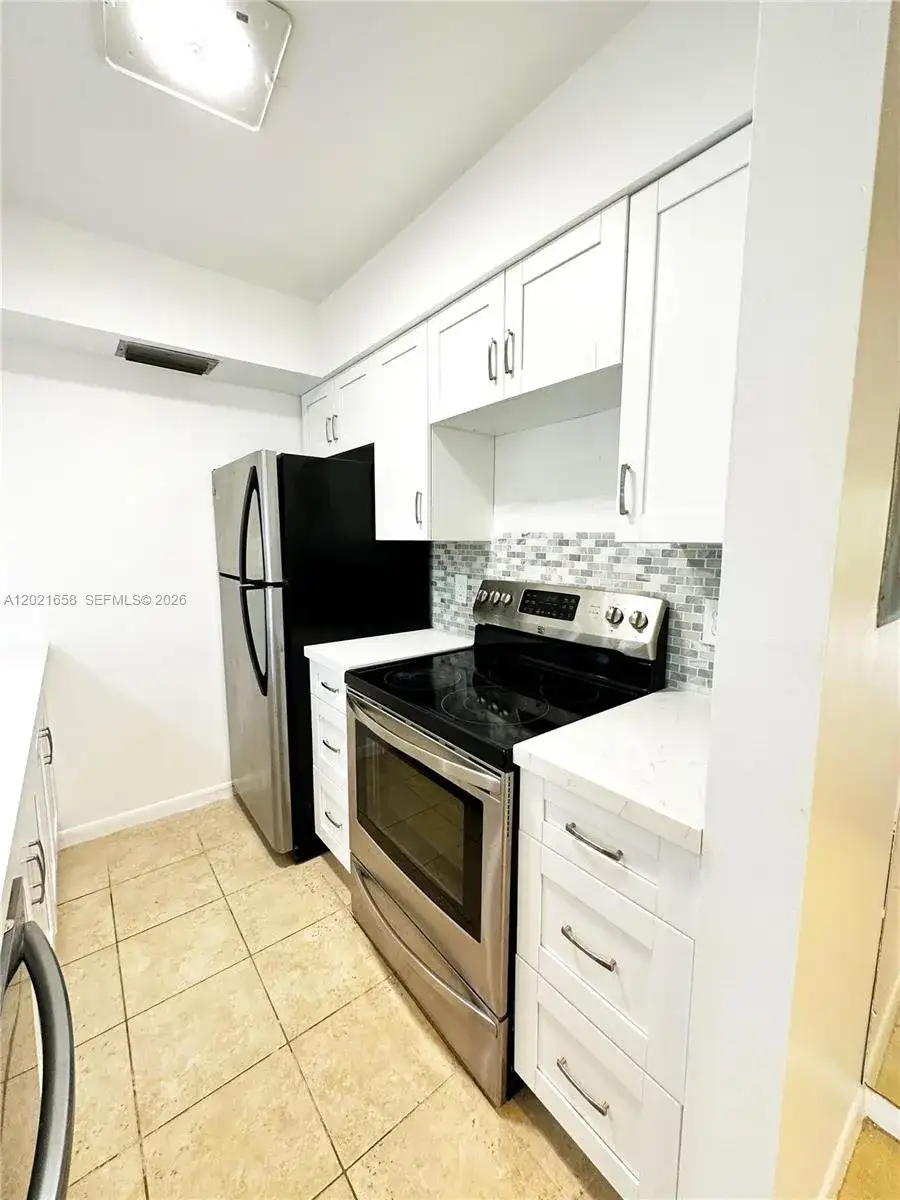 7137 Golf Colony Ct # 202, Lake Worth FL 33467 photo 5