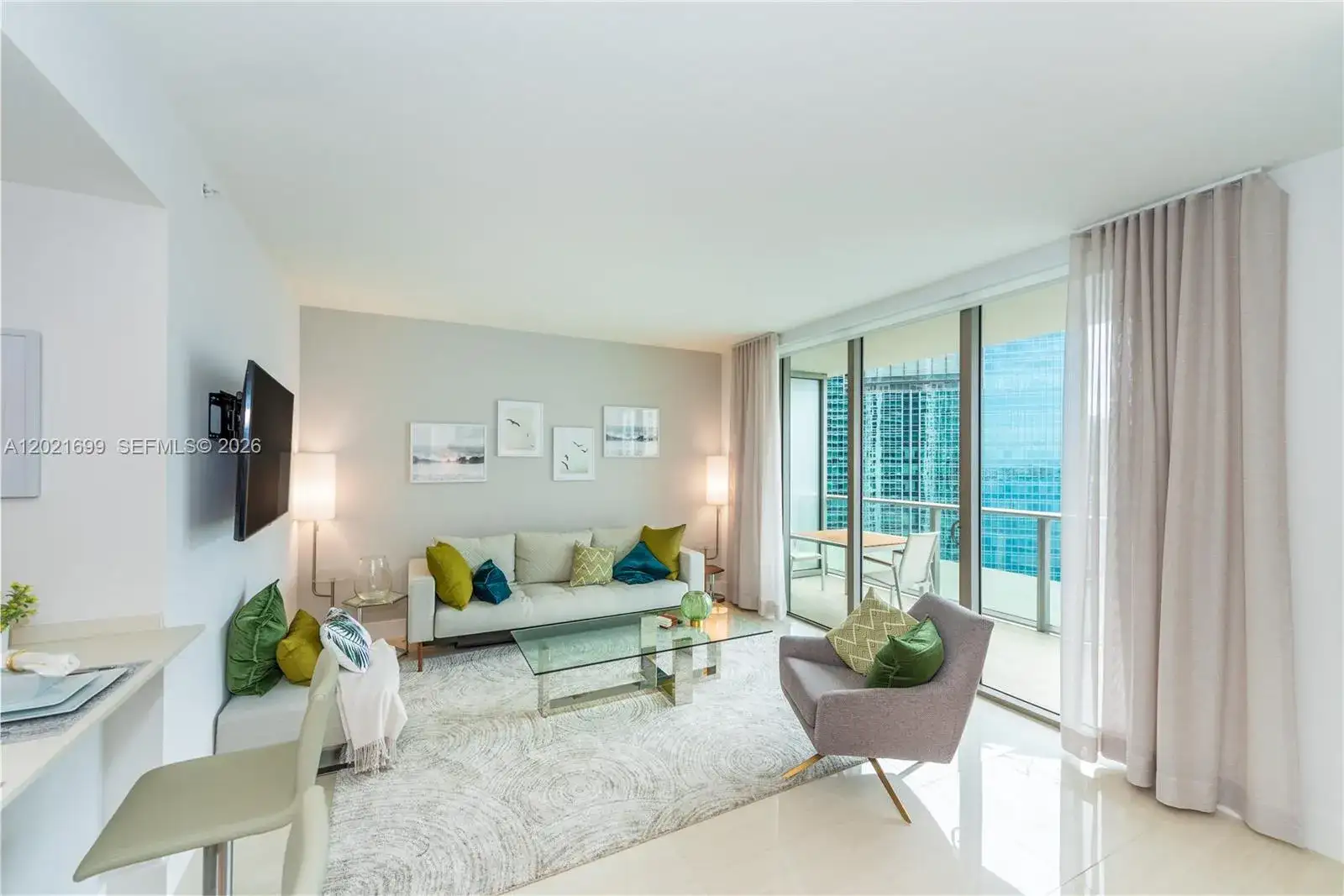 1300 Brickell Bay Dr # 2900, Miami FL 33131 photo 2