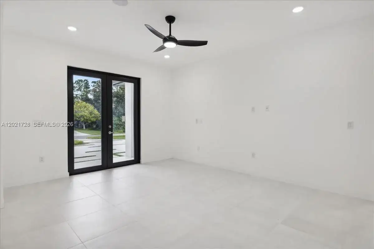 1310 Jefferson Ave, Lehigh Acres FL 33972 photo 3