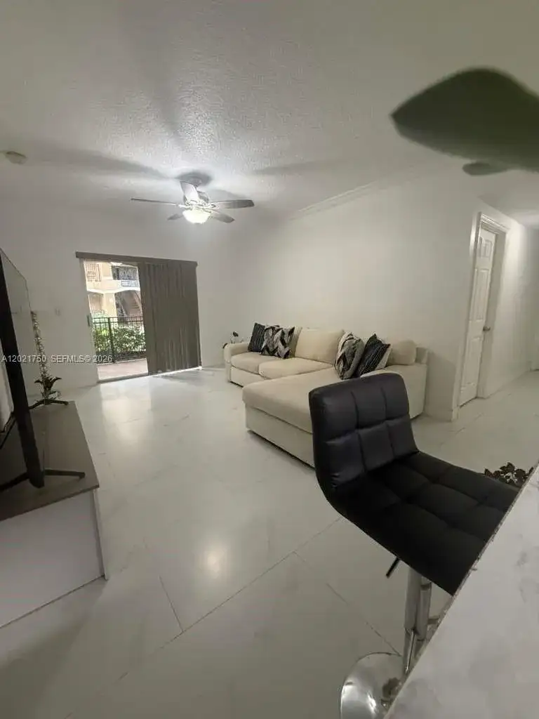 215 SW 117th Ter # 14107, Pembroke Pines FL 33025 photo 4