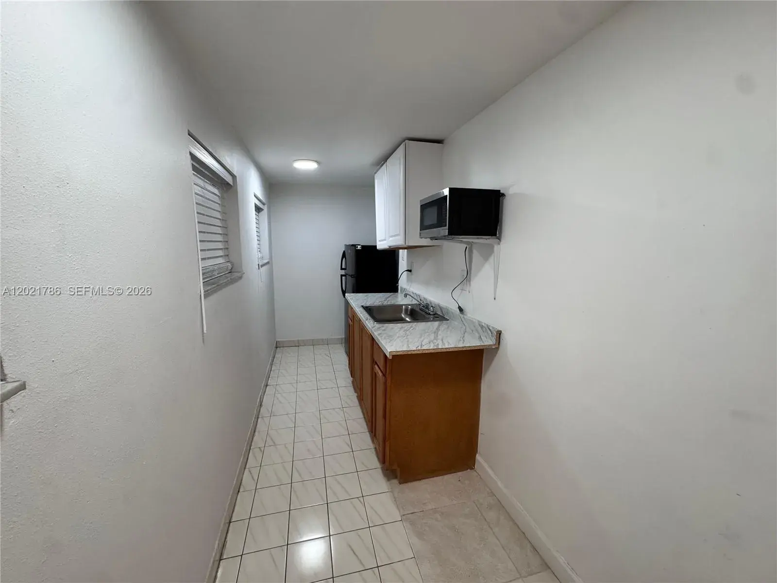 719 Glenn Pkwy # 2, Hollywood FL 33021