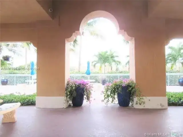 6500 NW 114th Ave # 1021, Doral FL 33178 photo 4
