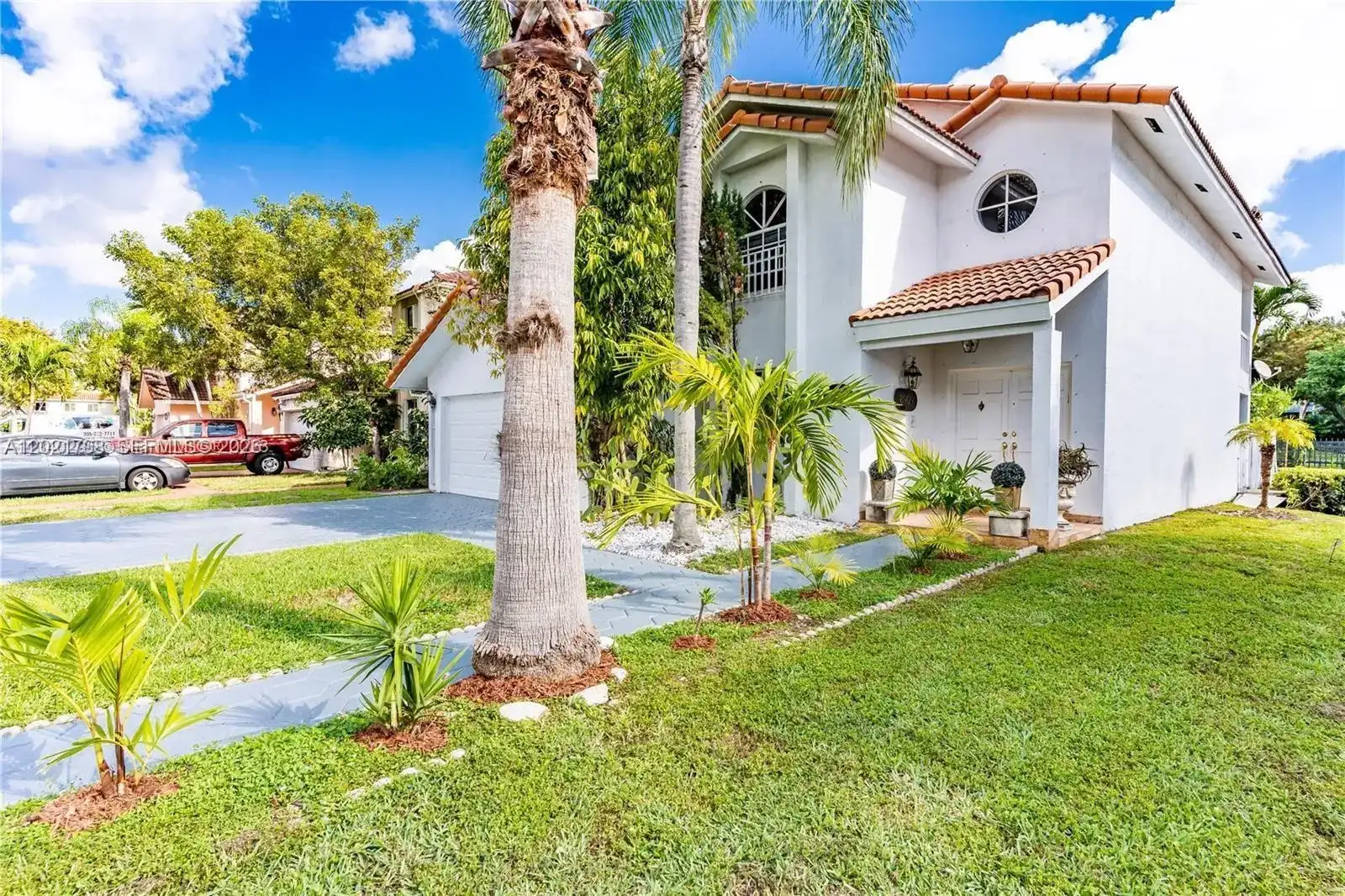 8909 SW 108th Cir Ct, Miami FL 33176