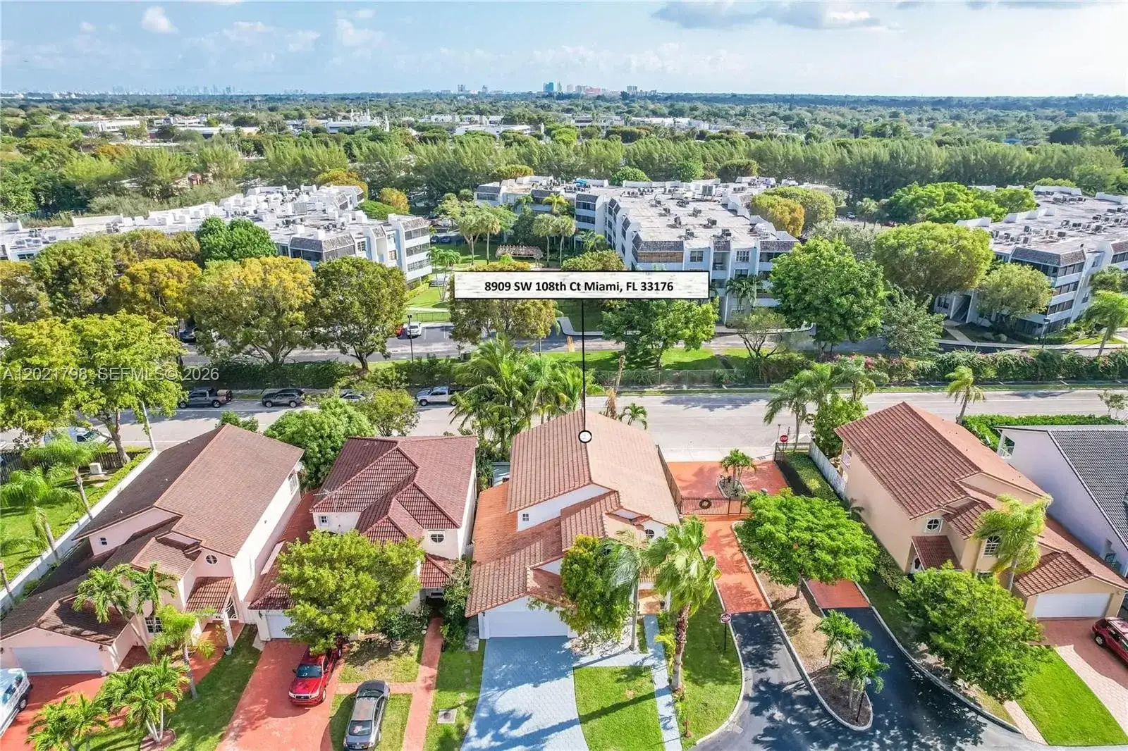 8909 SW 108th Cir Ct, Miami FL 33176 photo 2