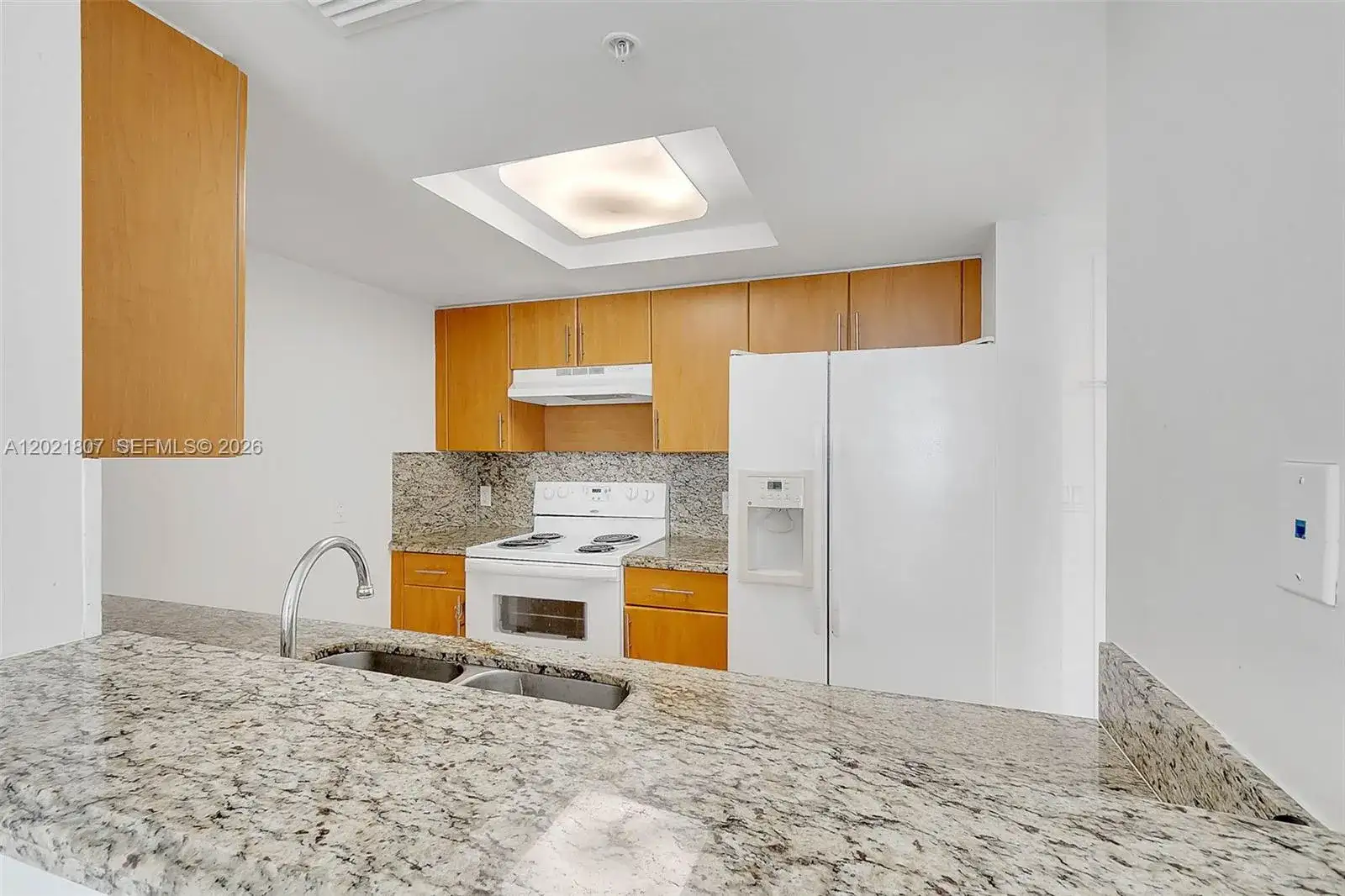 1690 SW 27th Ave # 805, Miami FL 33145 photo 4