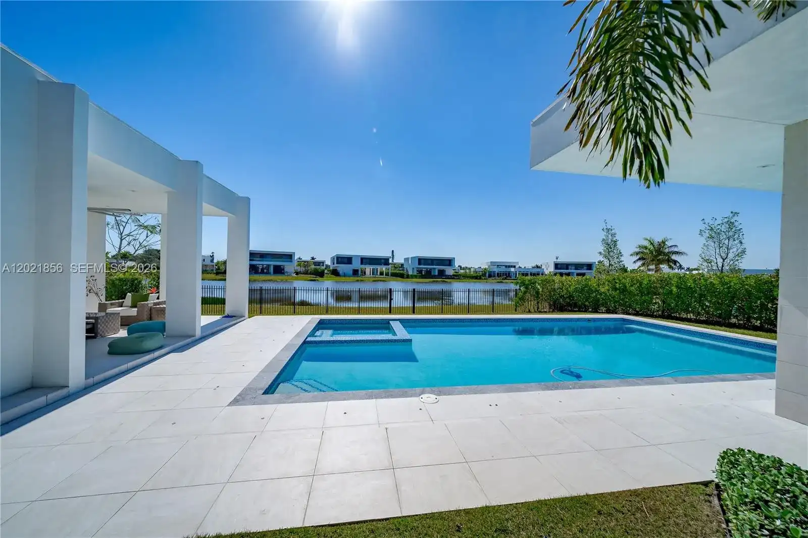 16600 Sunset Way, Weston FL 33326