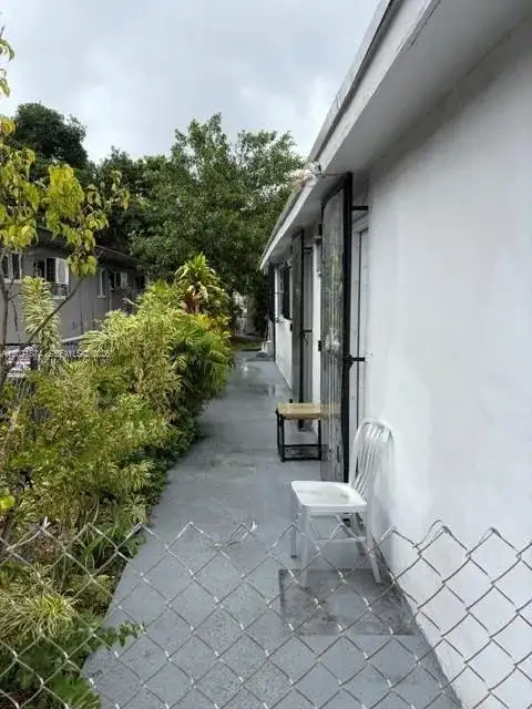 336 E 41st St, Hialeah FL 33013 photo 4