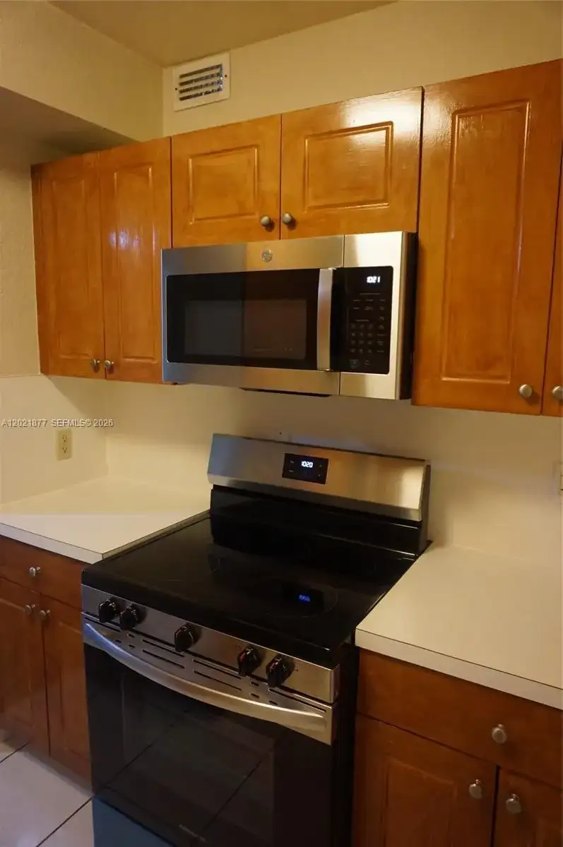 770 SE 2nd Ave # A205, Deerfield Beach FL 33441 photo 4