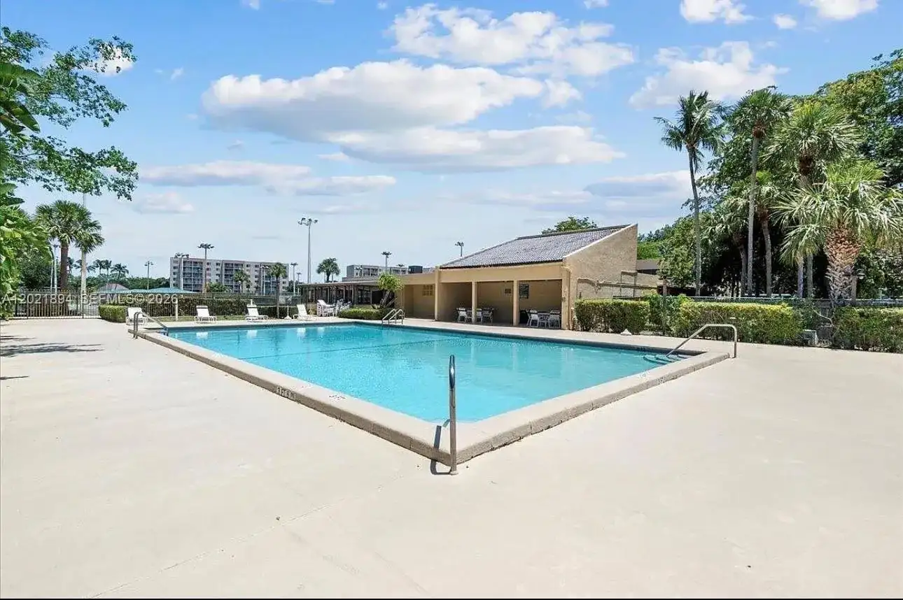2786 Tennis Club Dr # 302, West Palm Beach FL 33417 photo 5