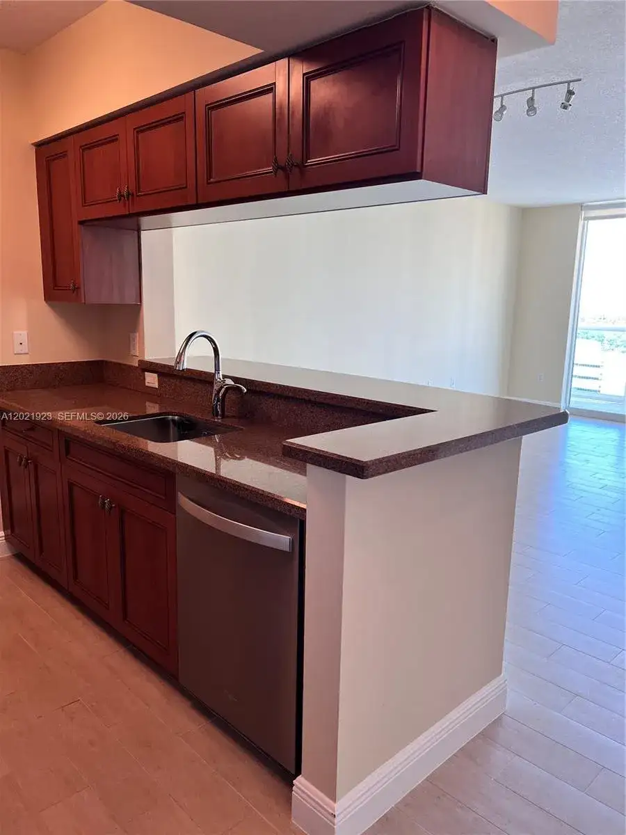 347 N New River Dr E # 2206, Fort Lauderdale FL 33301 photo 2