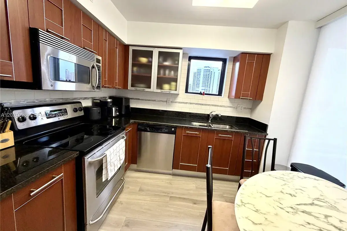 3300 NE 192nd St # 1713, Aventura FL 33180