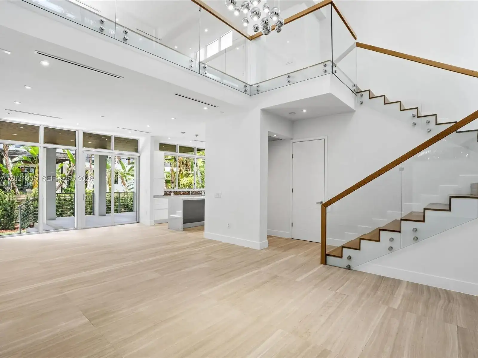 125 Hampton Ln, Key Biscayne FL 33149 photo 5