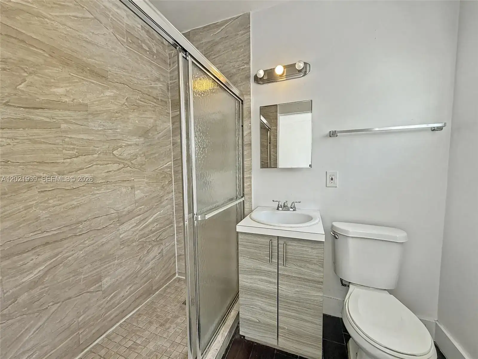 1040 NW 3rd Ave # 5, Miami FL 33136 photo 4